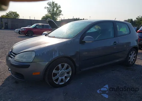 2008 Volkswagen Rabbit из США, поврежденный, VIN WVWBB71KX8W245523